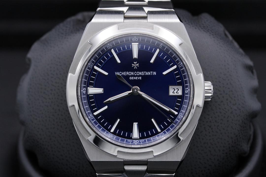Vacheron Constantin Overseas  4500V/110A-B128