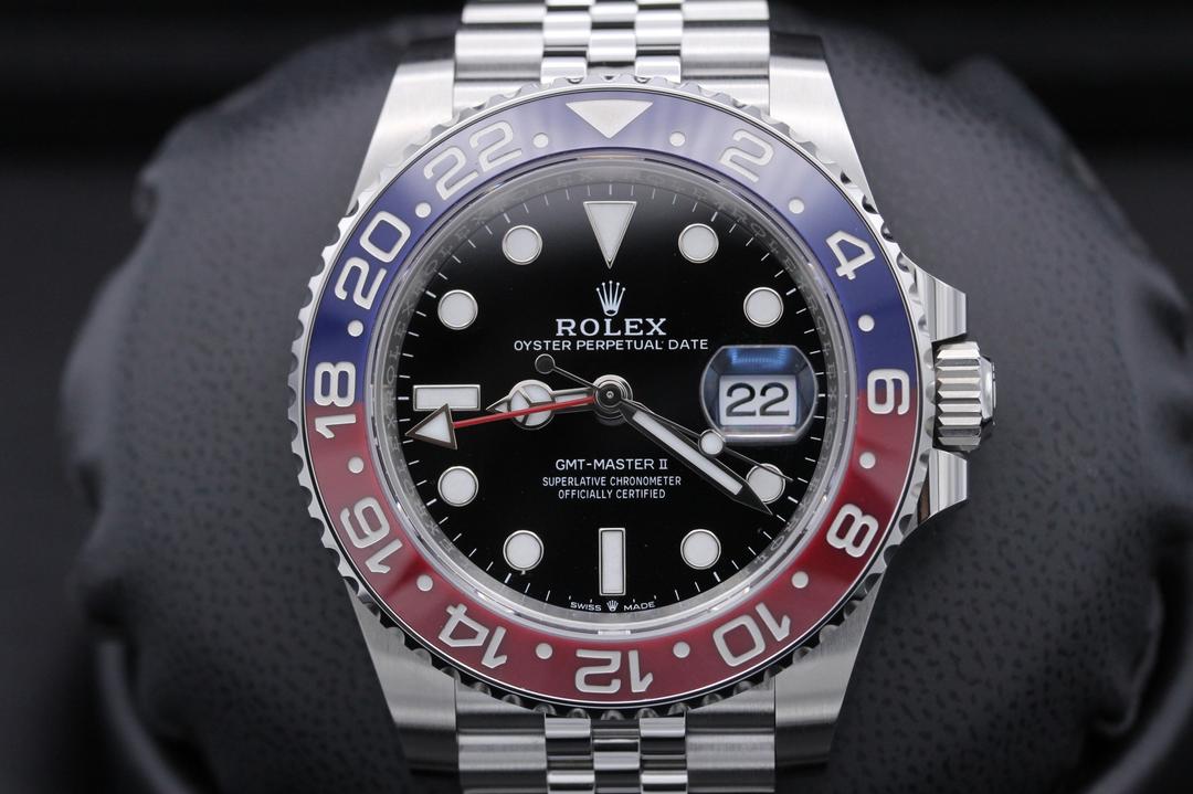 Rolex Gmt Master II "Pepsi" 126710BLRO