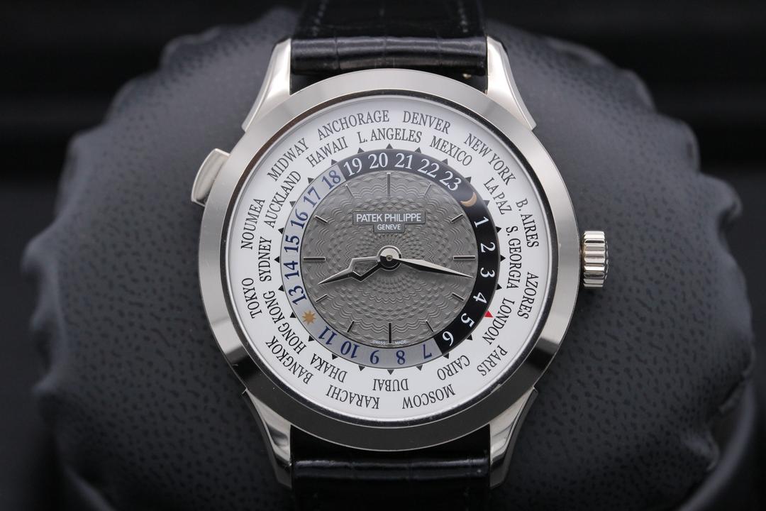 Patek Philippe World Time 5230G