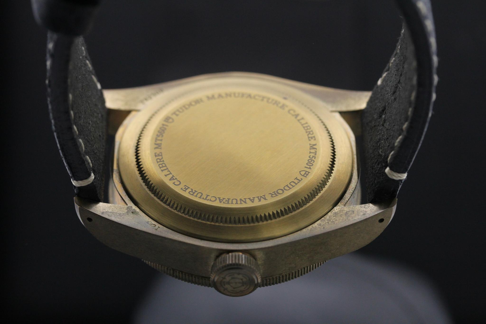 Watch Image 7