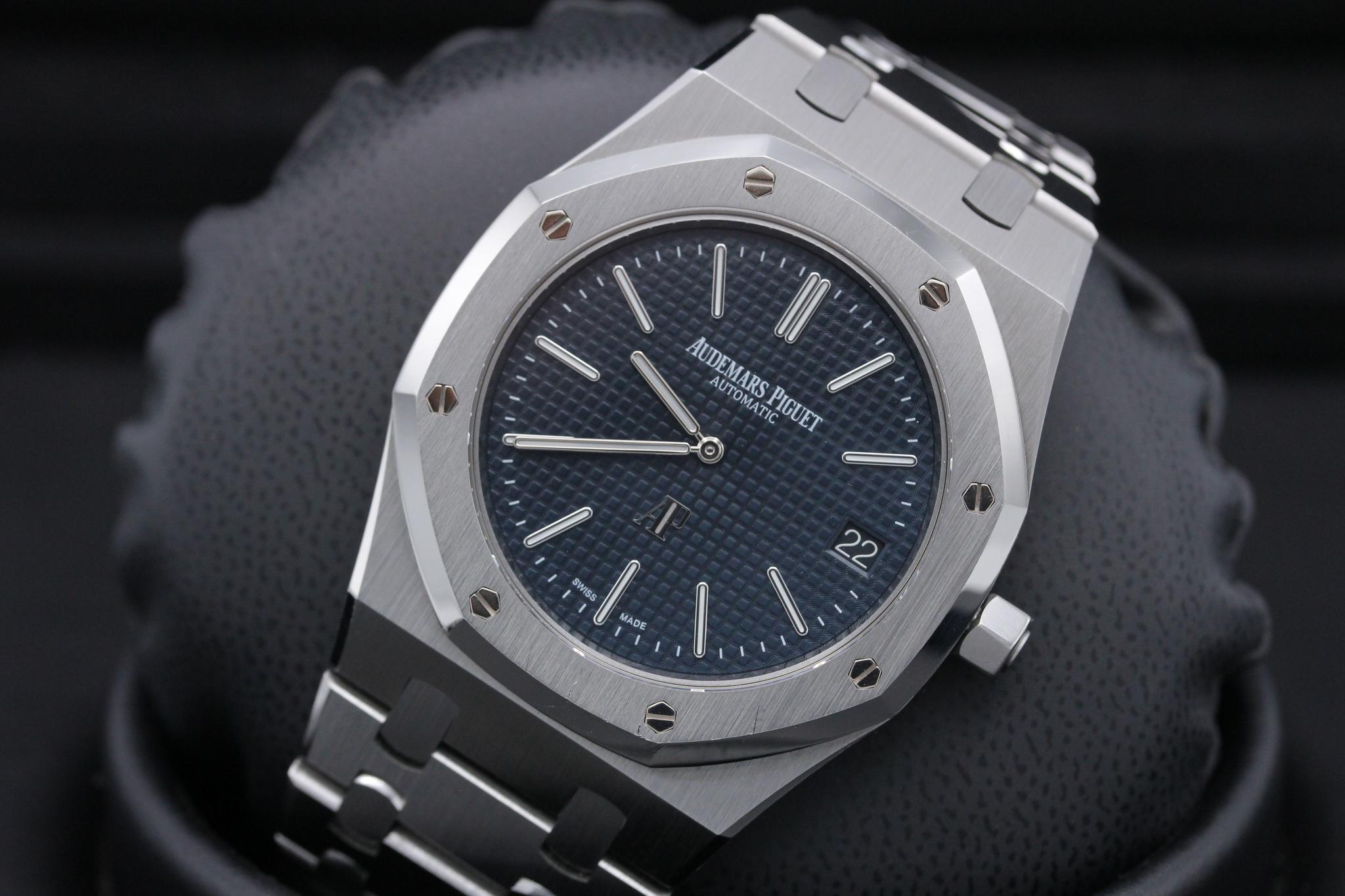 Watch Image 10