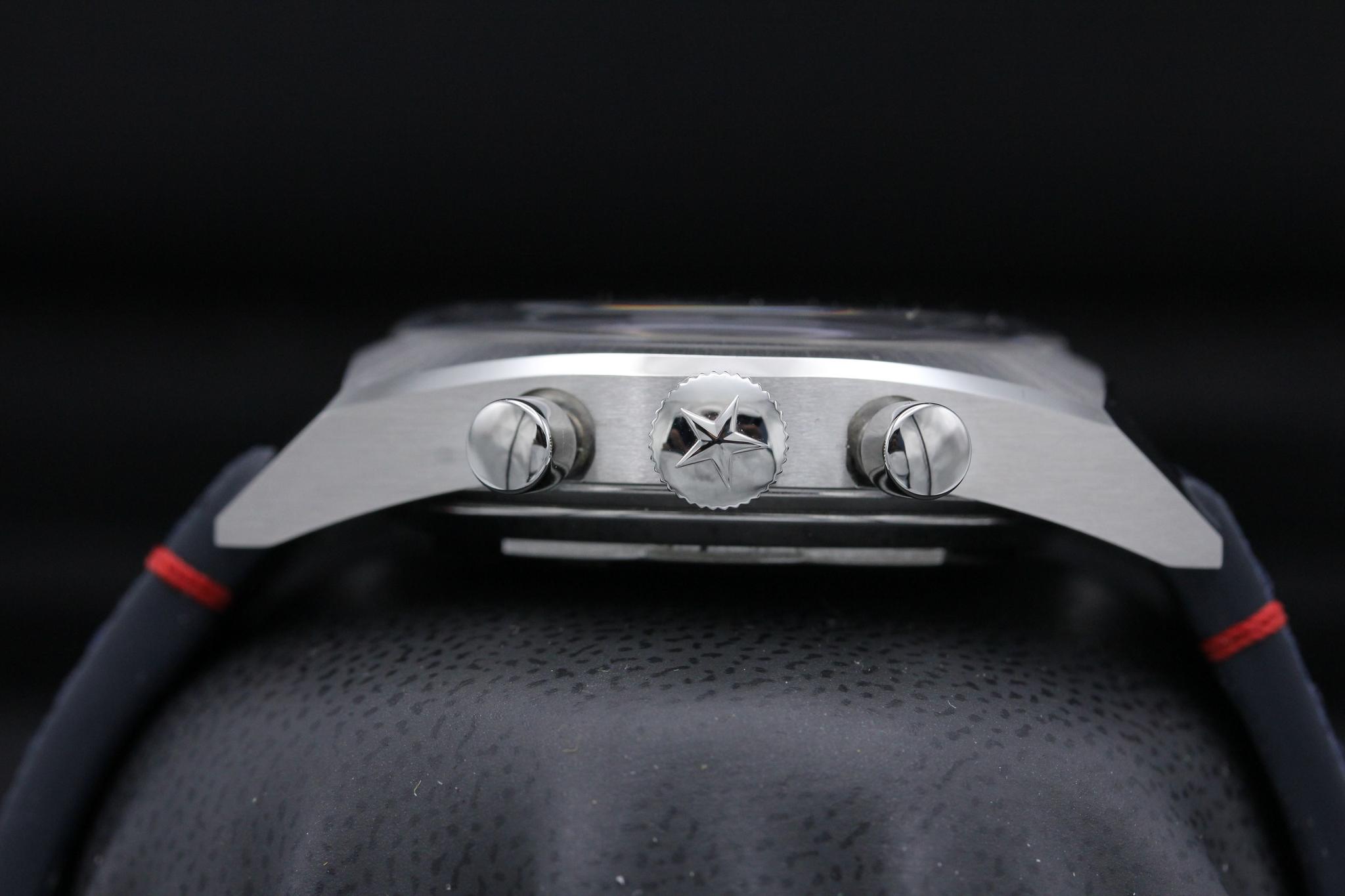 Watch Image 3