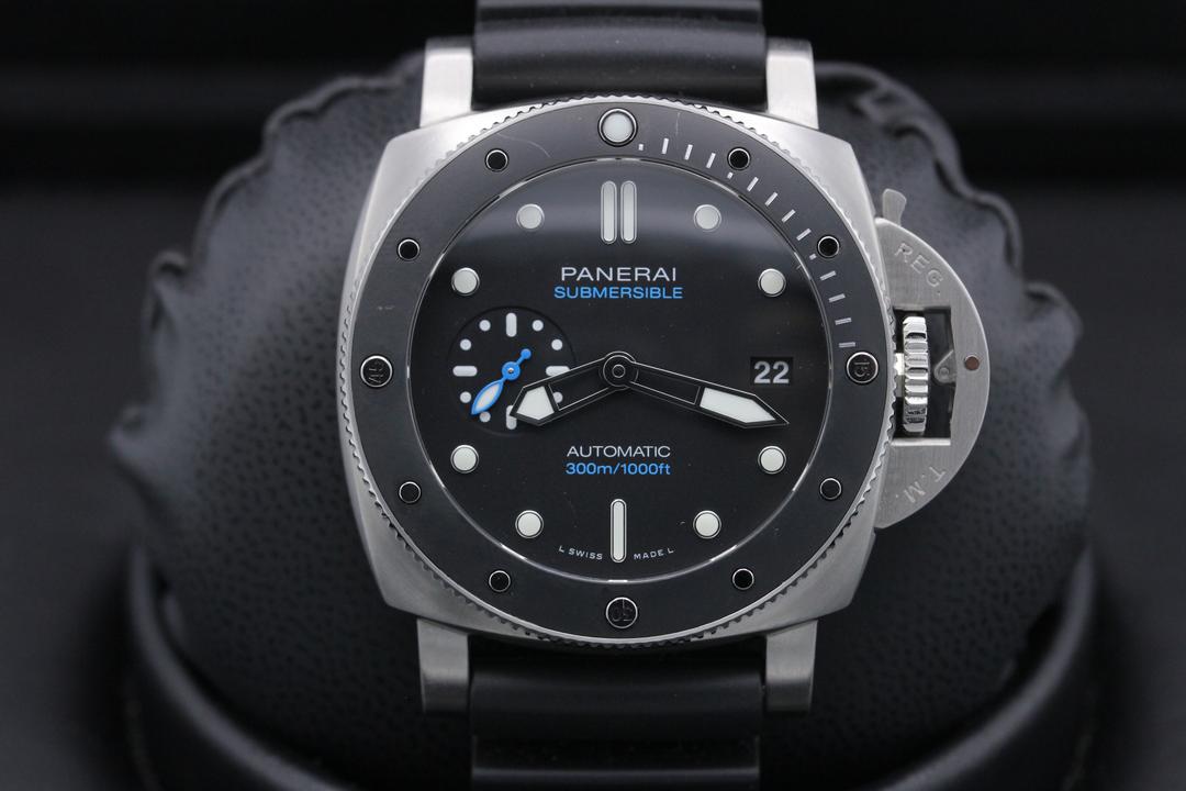 Panerai Submersible Pam 683