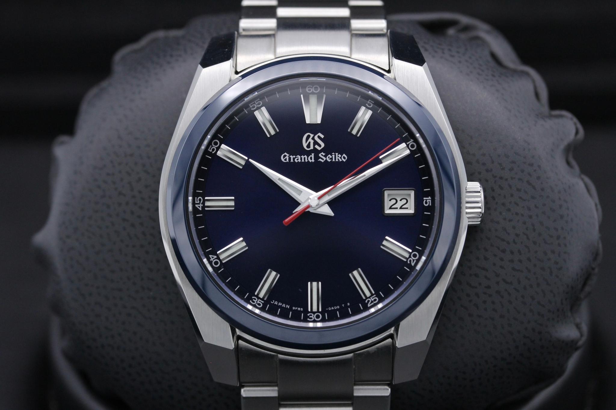 Watch Image 1
