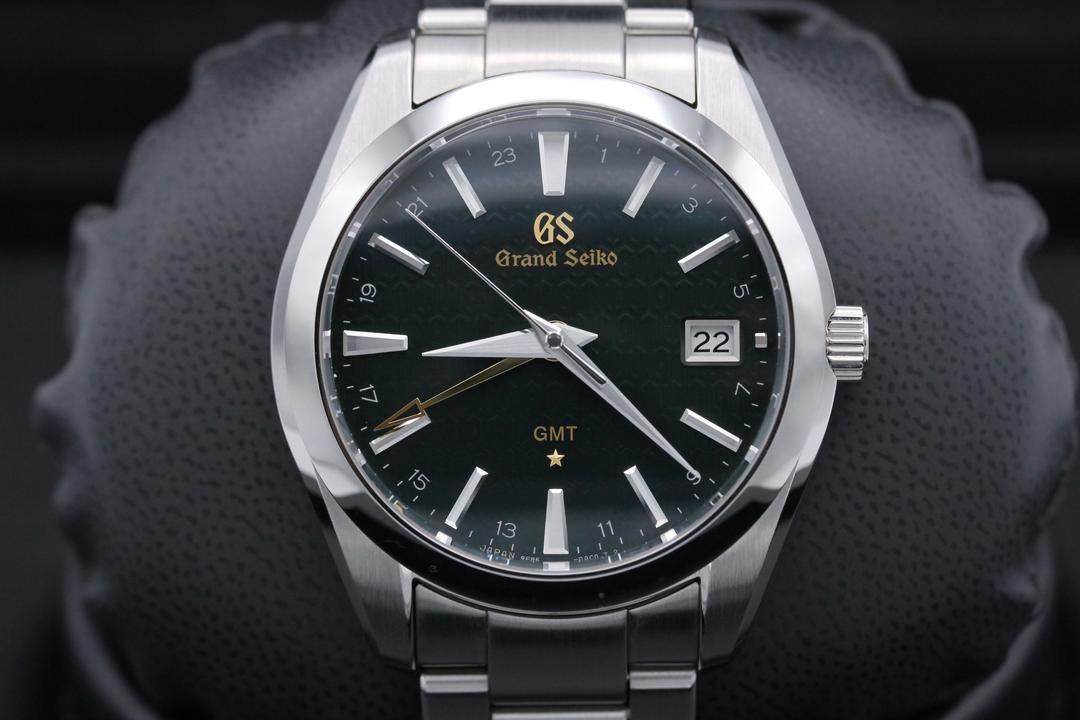 Grand Seiko Limited Edition 9f Quartz Gmt SBGN007