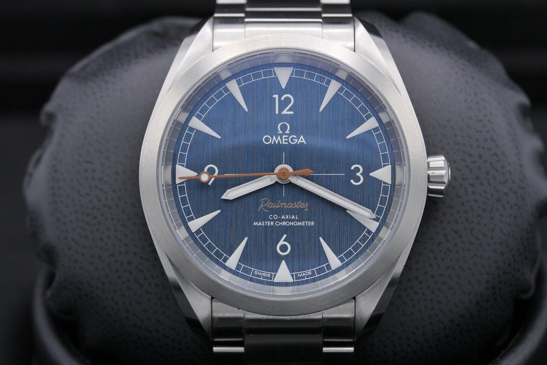 Omega Railmaster 220.10.40.20.03.001