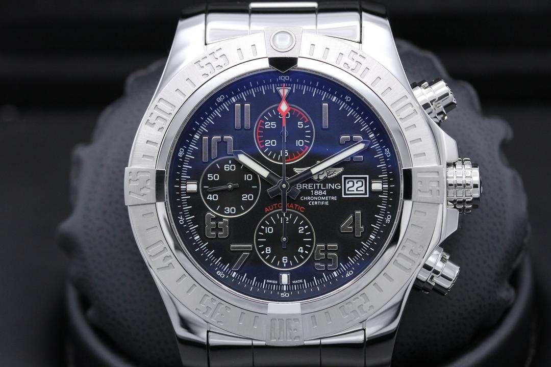 Breitling Super Avenger A1337111/BC28