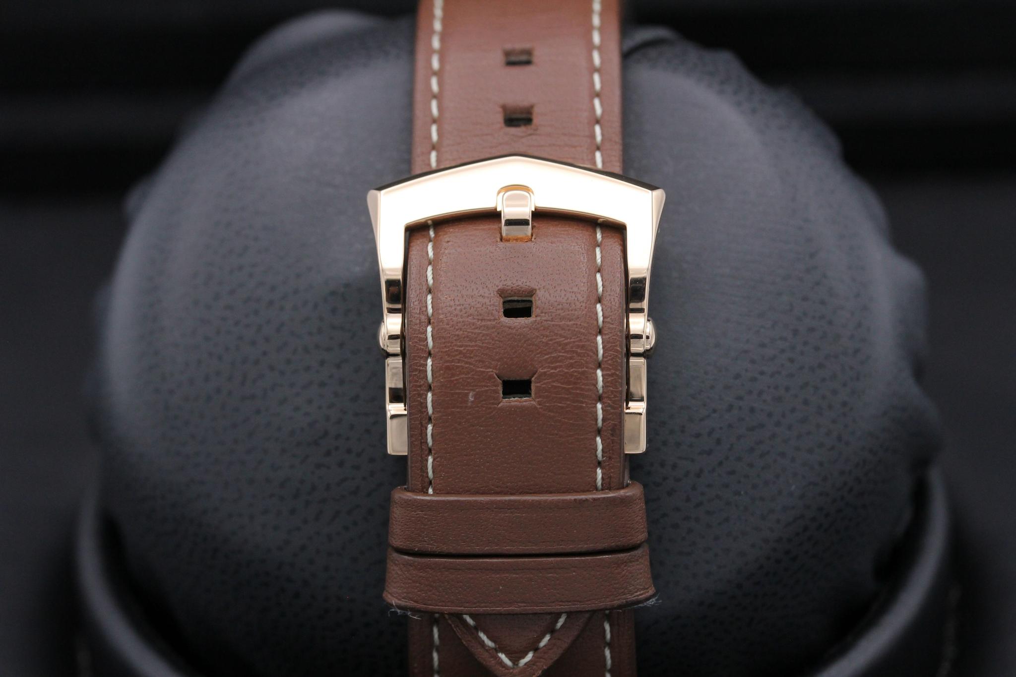 Watch Image 8