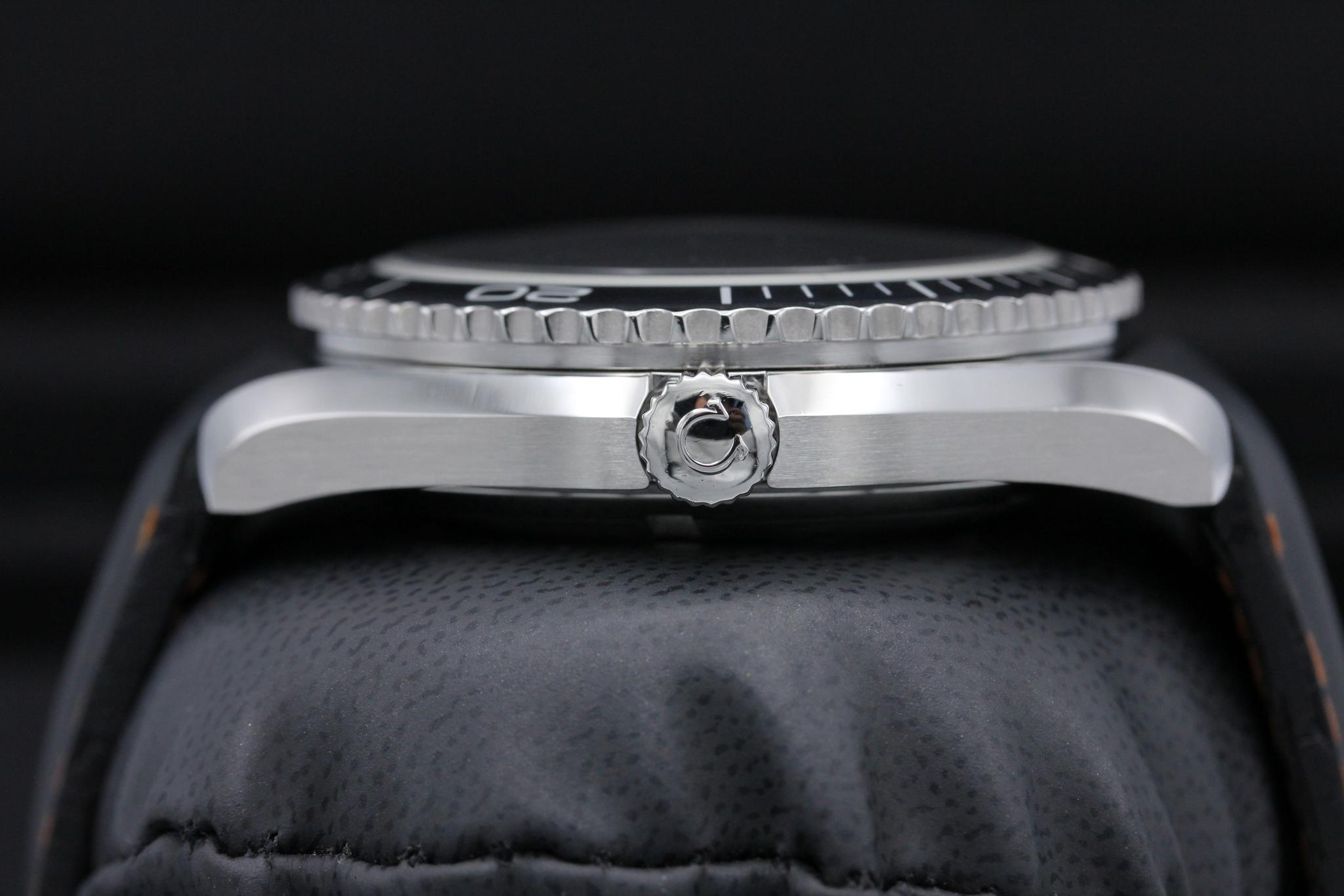 Watch Image 3