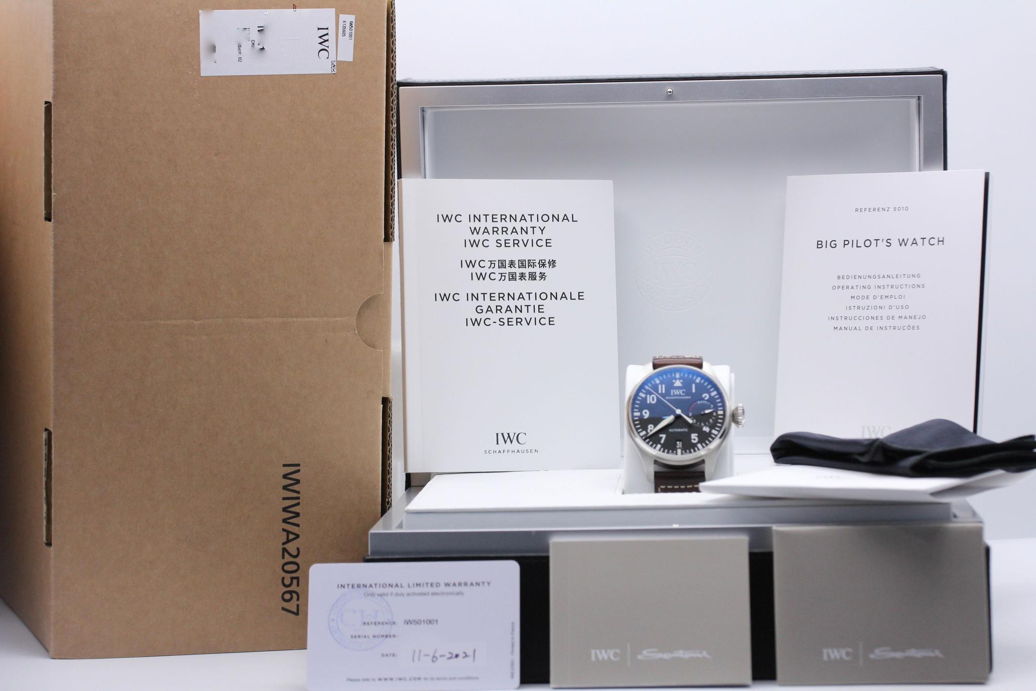 Watch Image 11