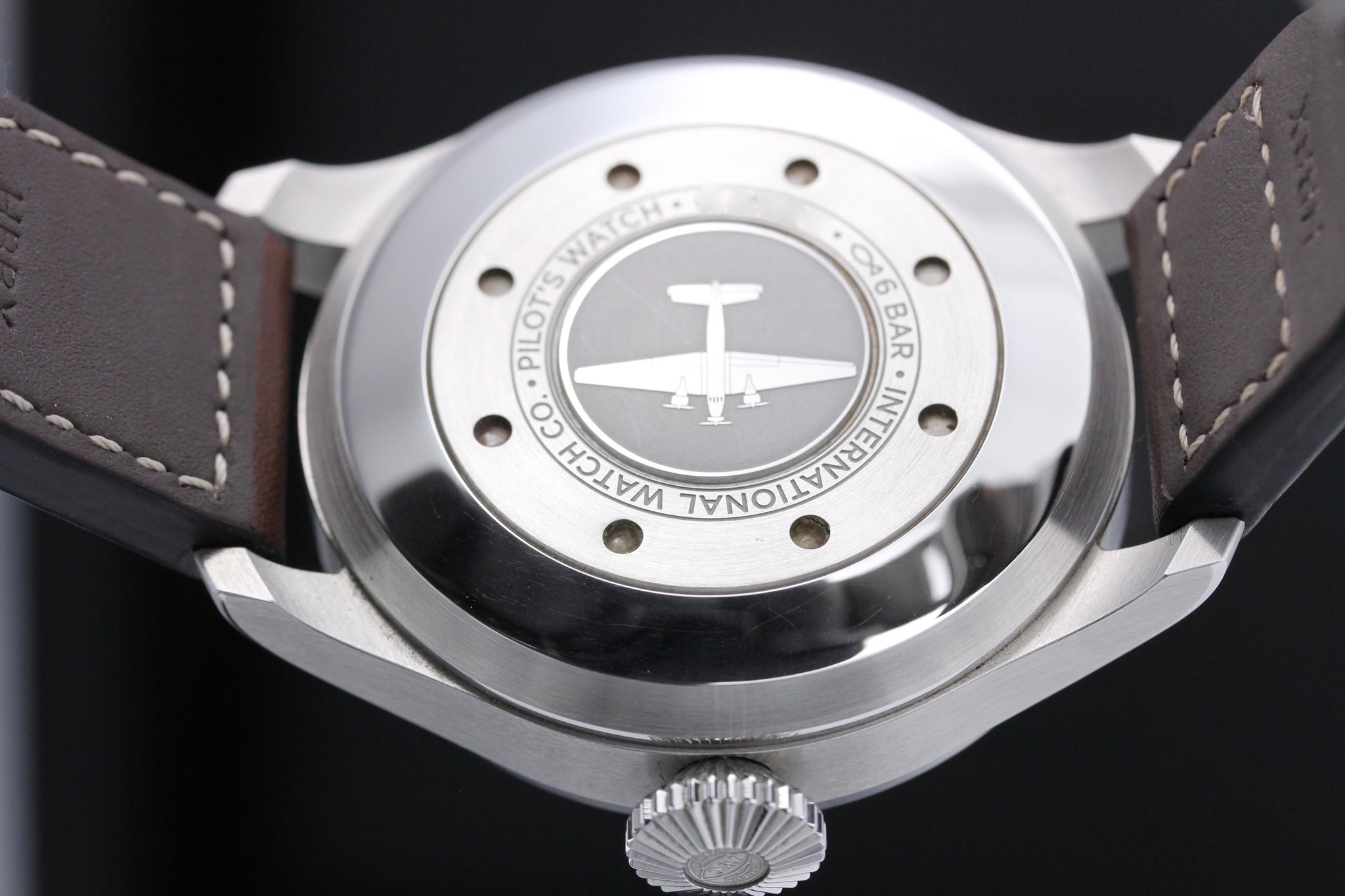 Watch Image 7