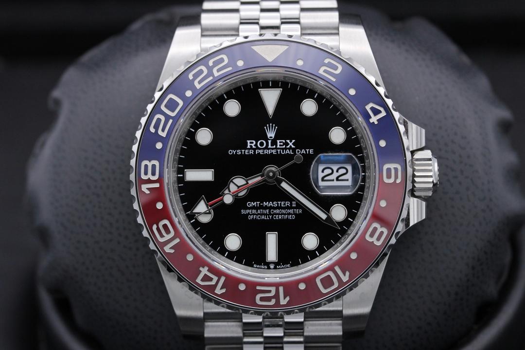 Rolex Gmt Master II "Pepsi" 126710BLRO