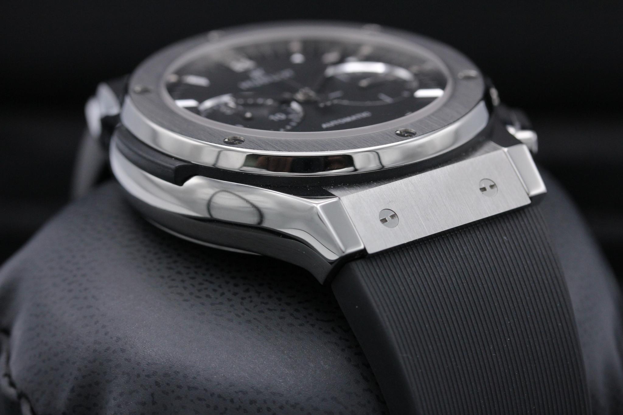 Watch Image 6