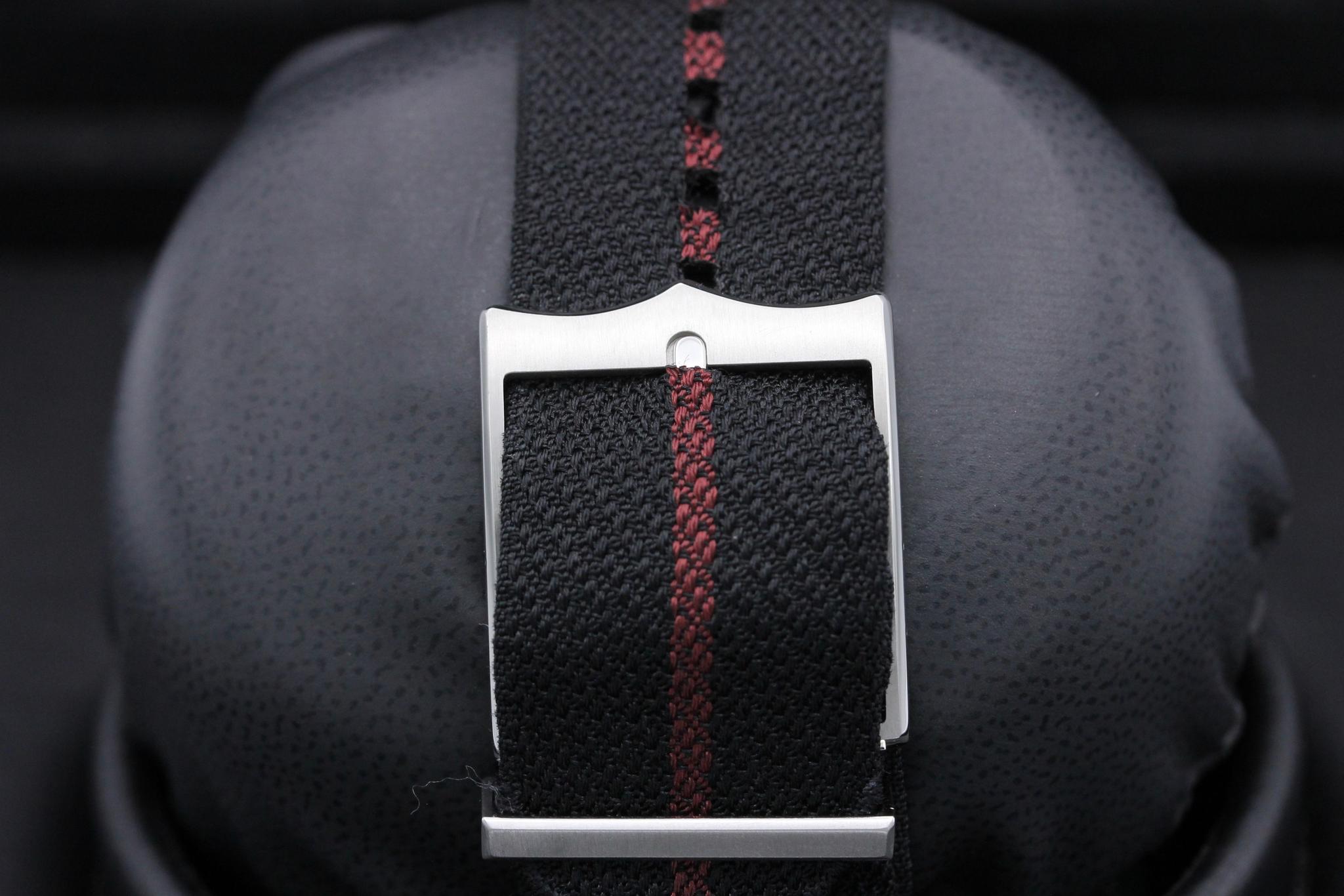 Watch Image 8