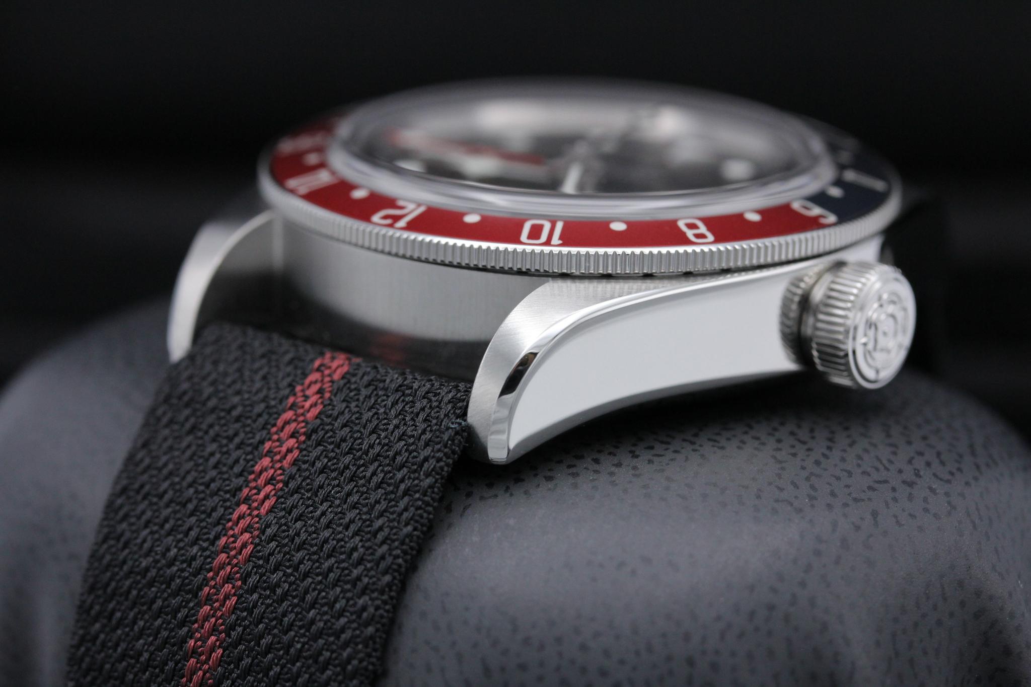 Watch Image 2