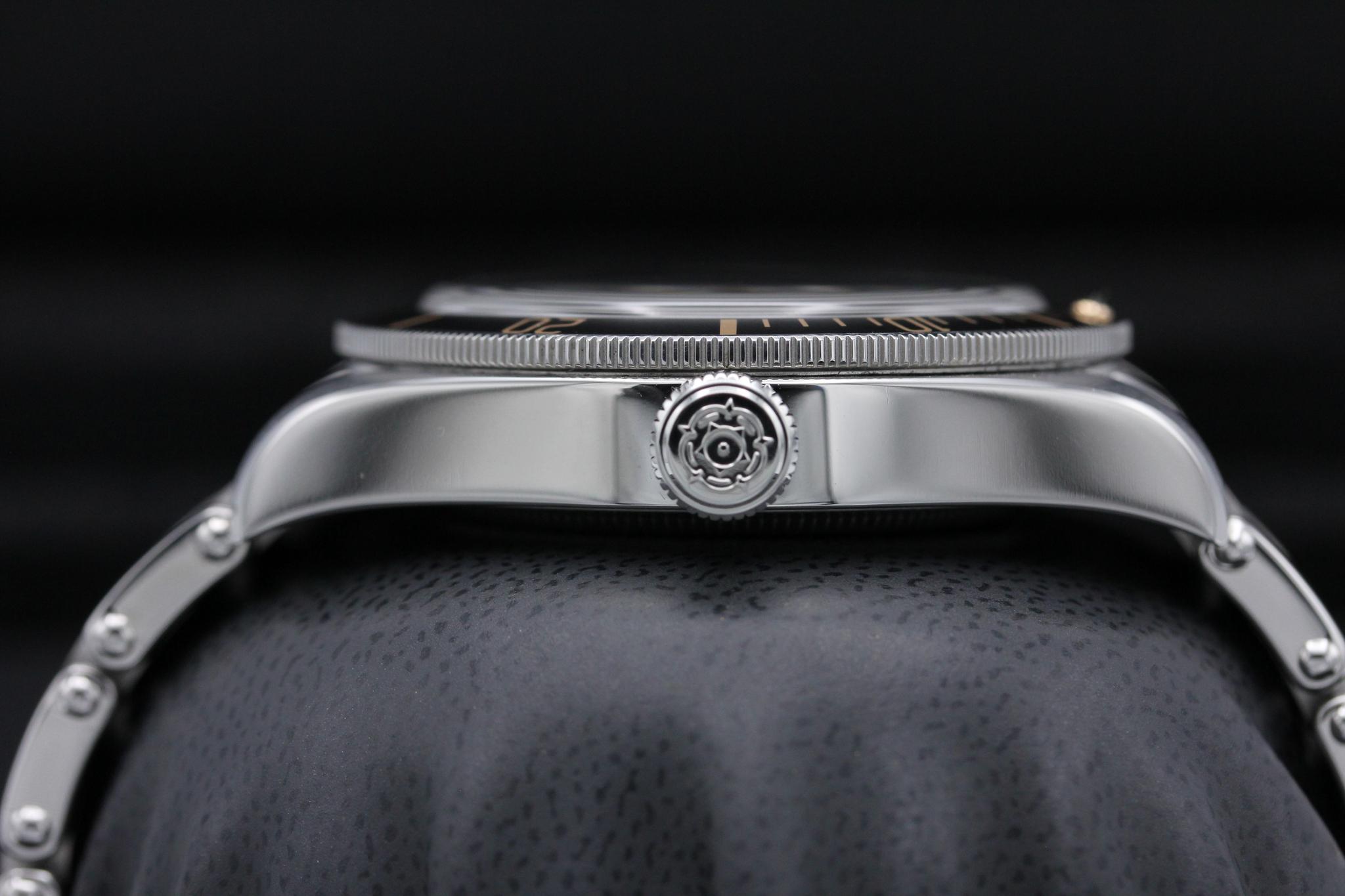 Watch Image 3