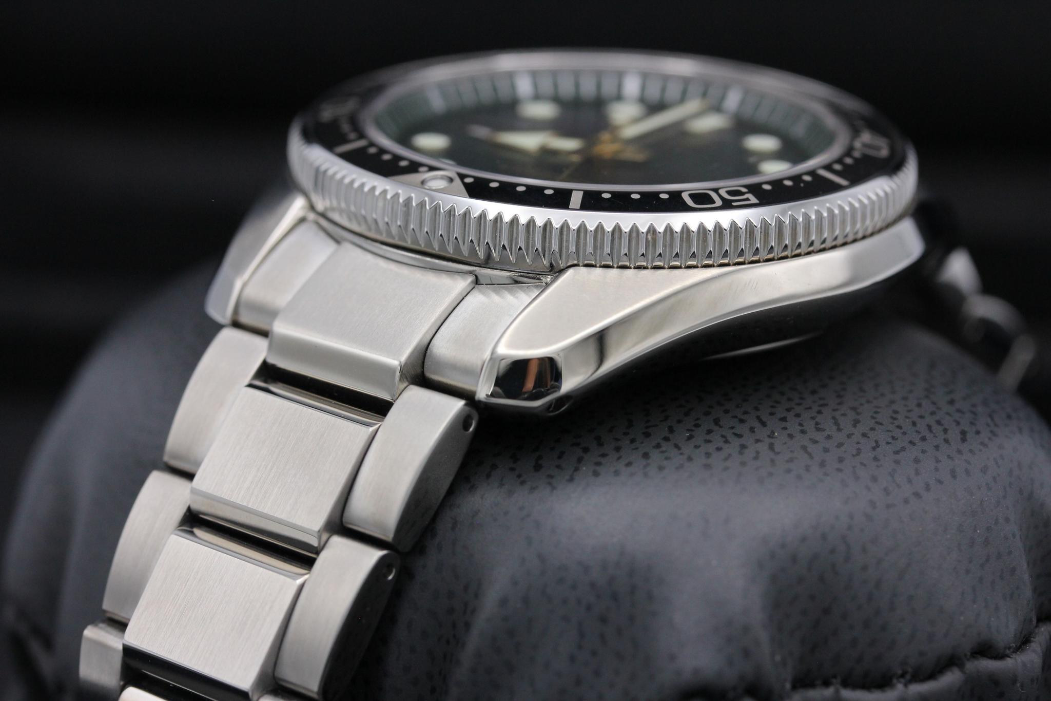Watch Image 5