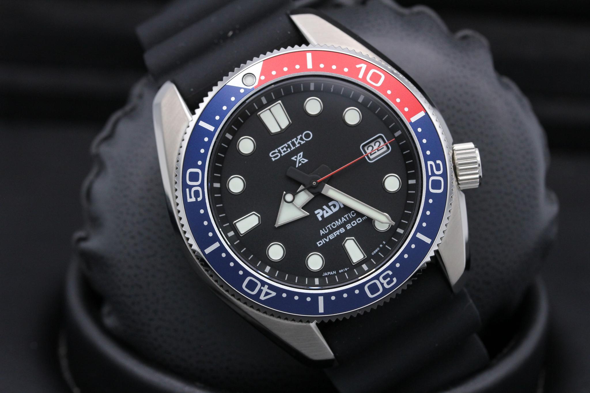 Watch Image 9