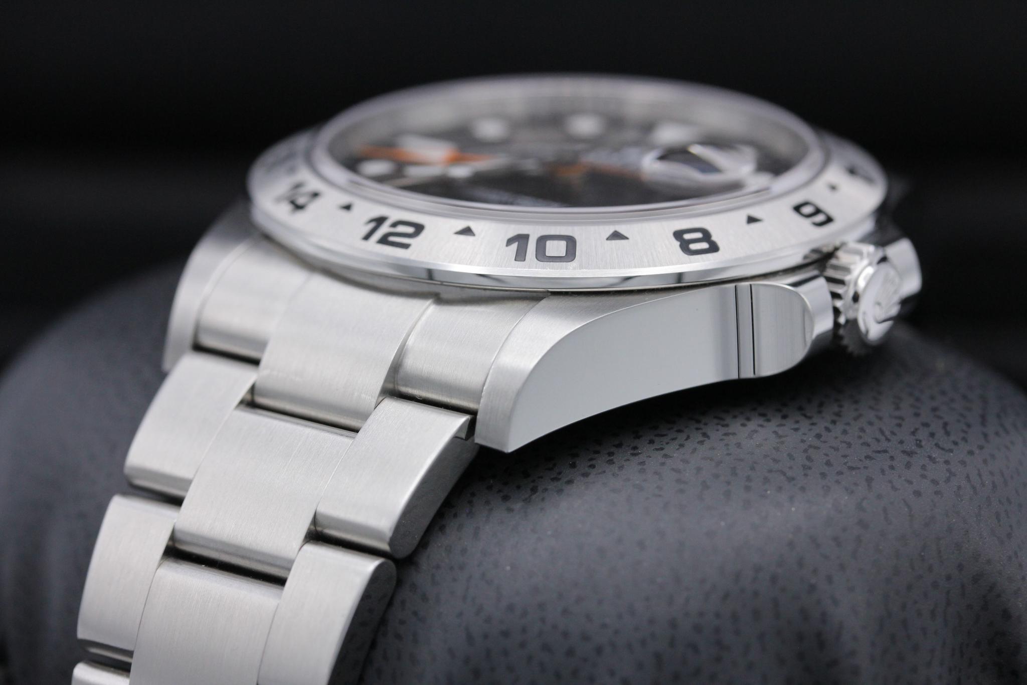 Watch Image 2