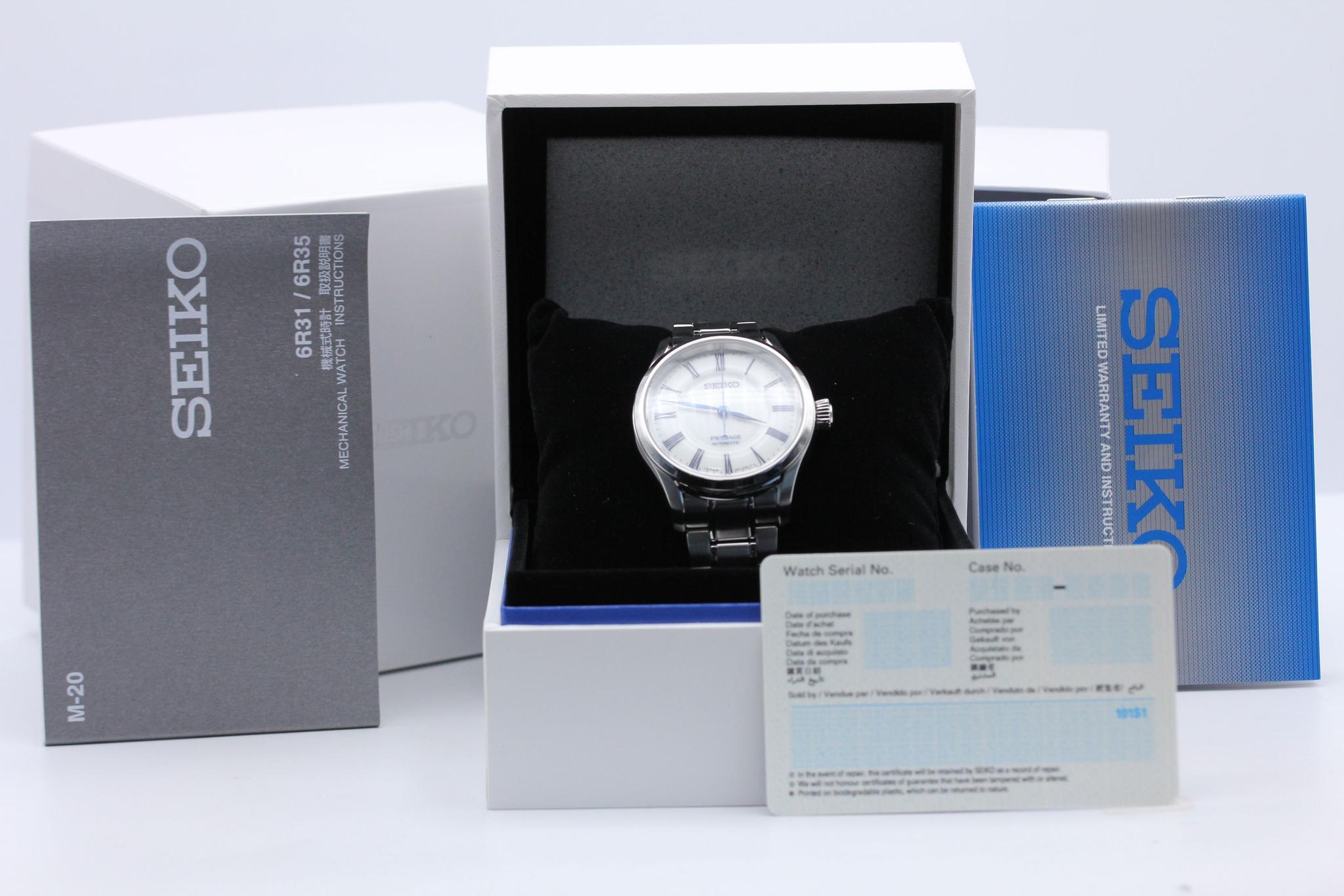 Watch Image 11