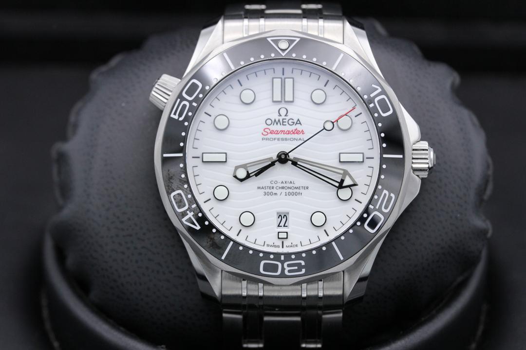 Omega Seamaster 300m 210.30.42.20.04.001
