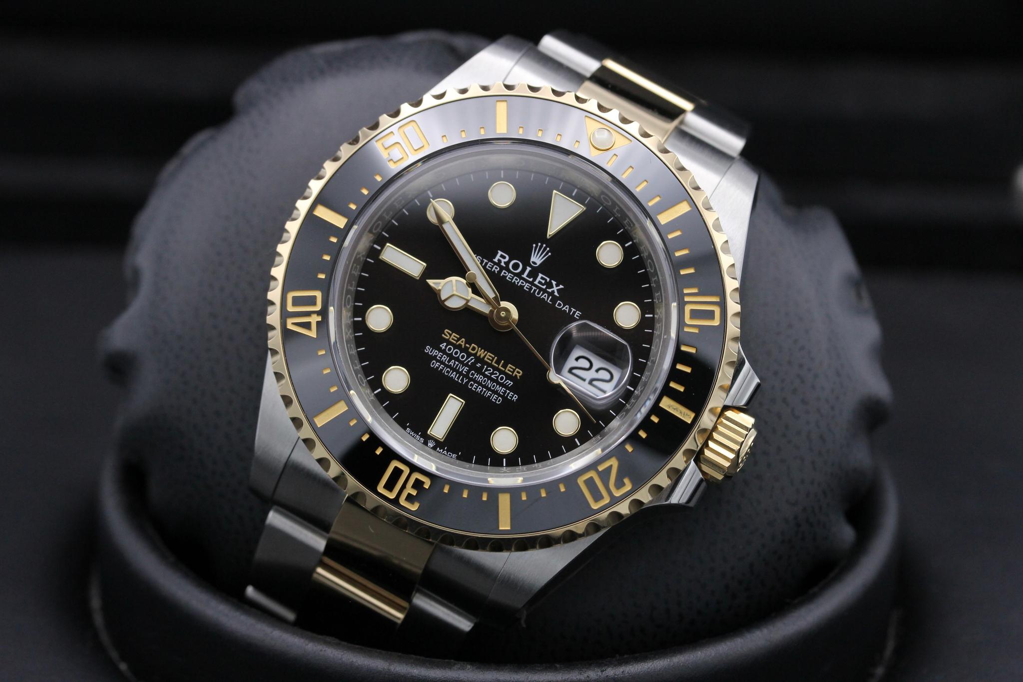 Watch Image 9