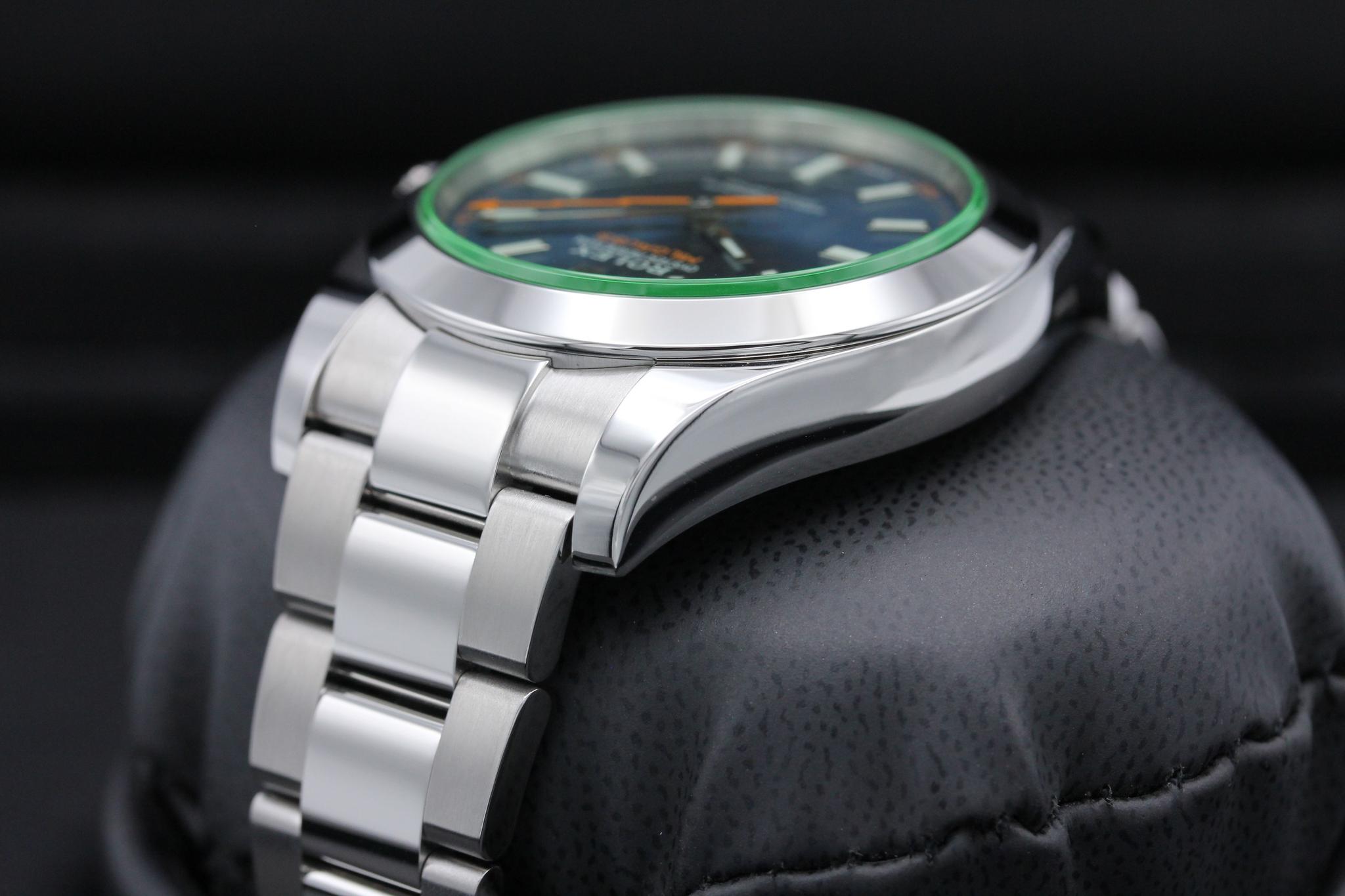 Watch Image 5