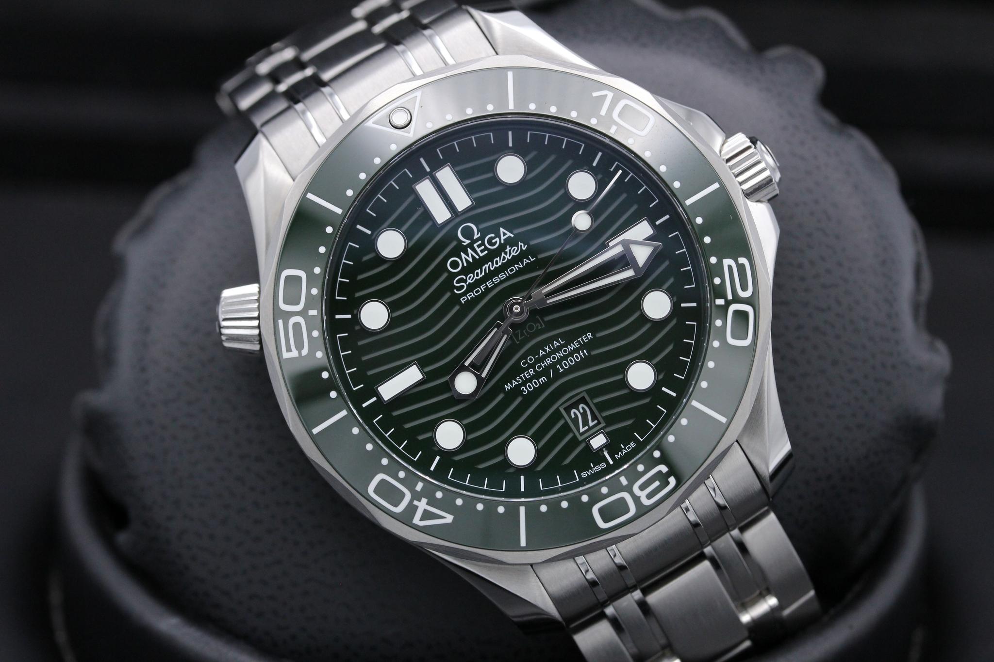 Watch Image 9