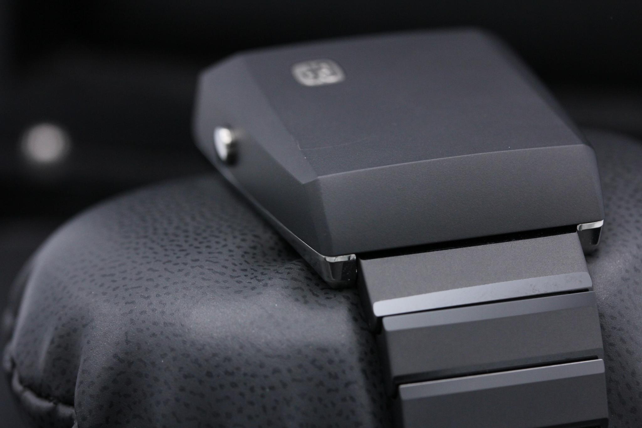 Watch Image 5