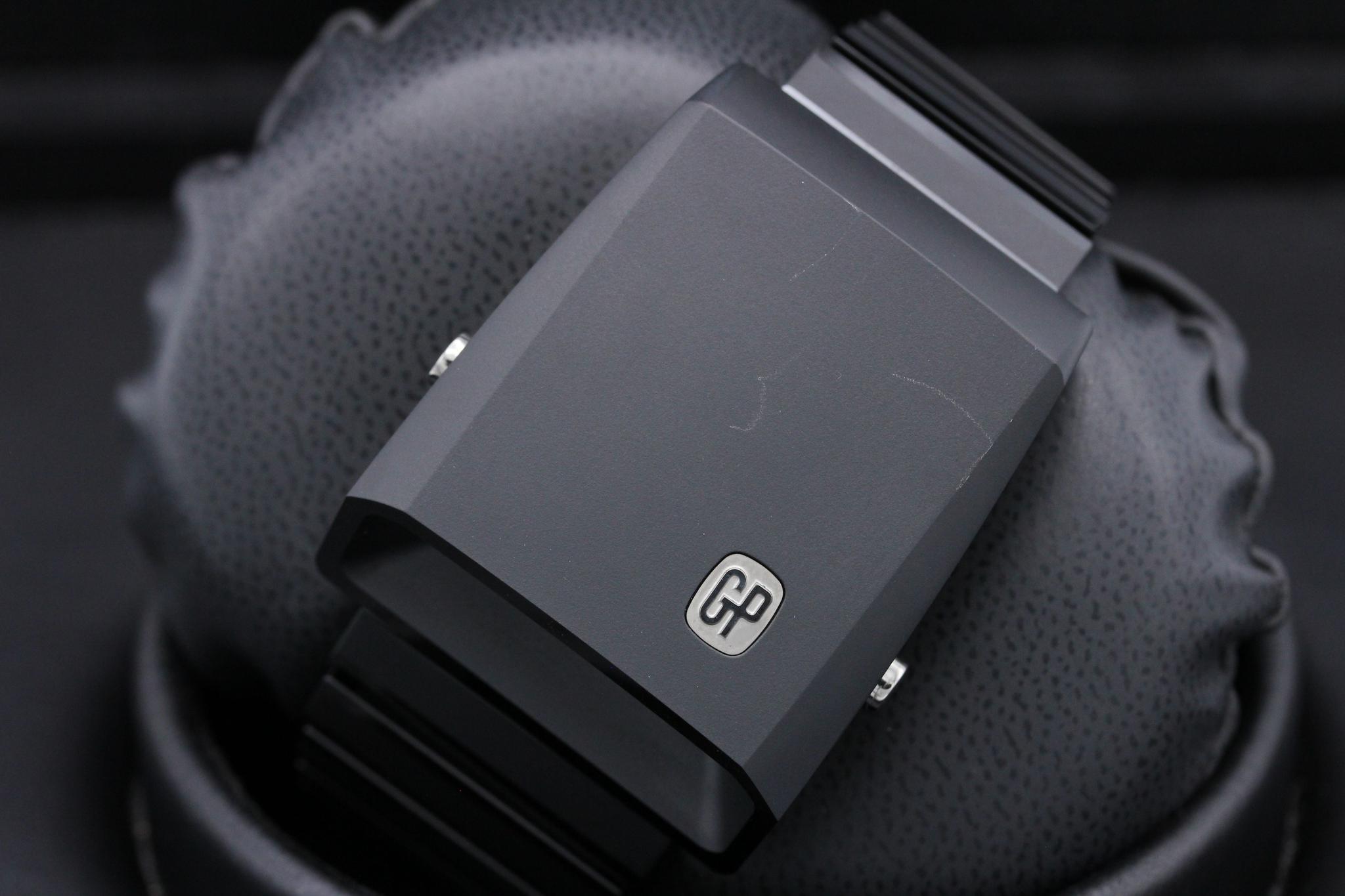 Watch Image 11