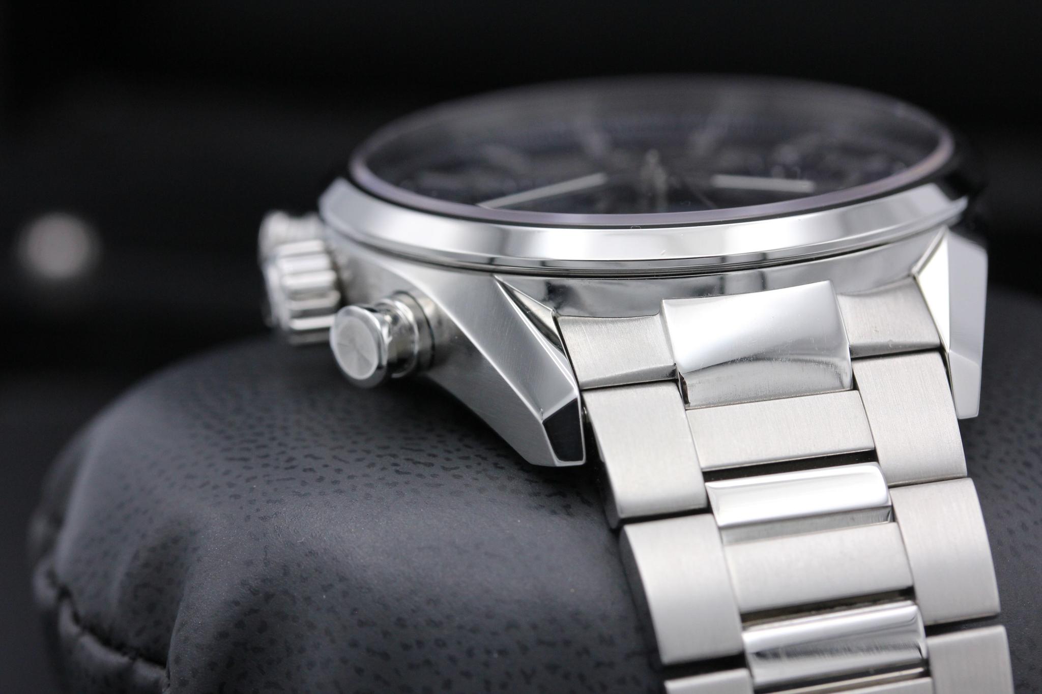 Watch Image 4