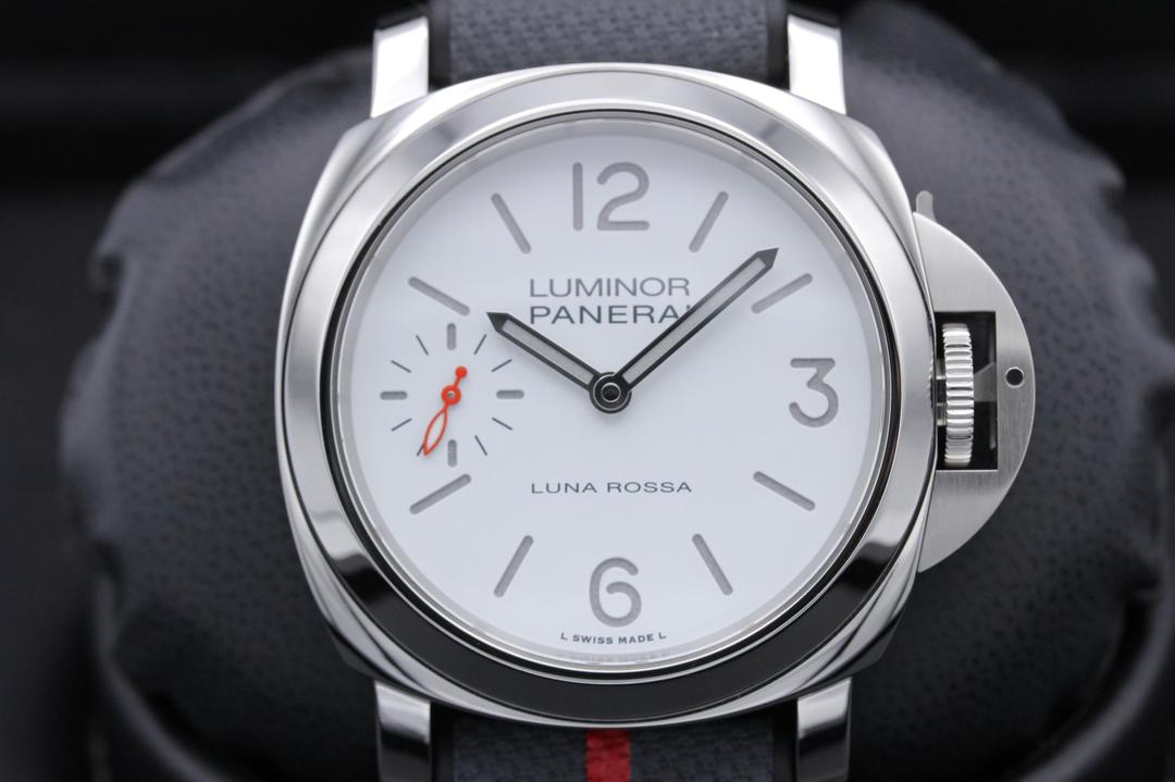 Panerai Luminor Luna Rossa PAM 1342