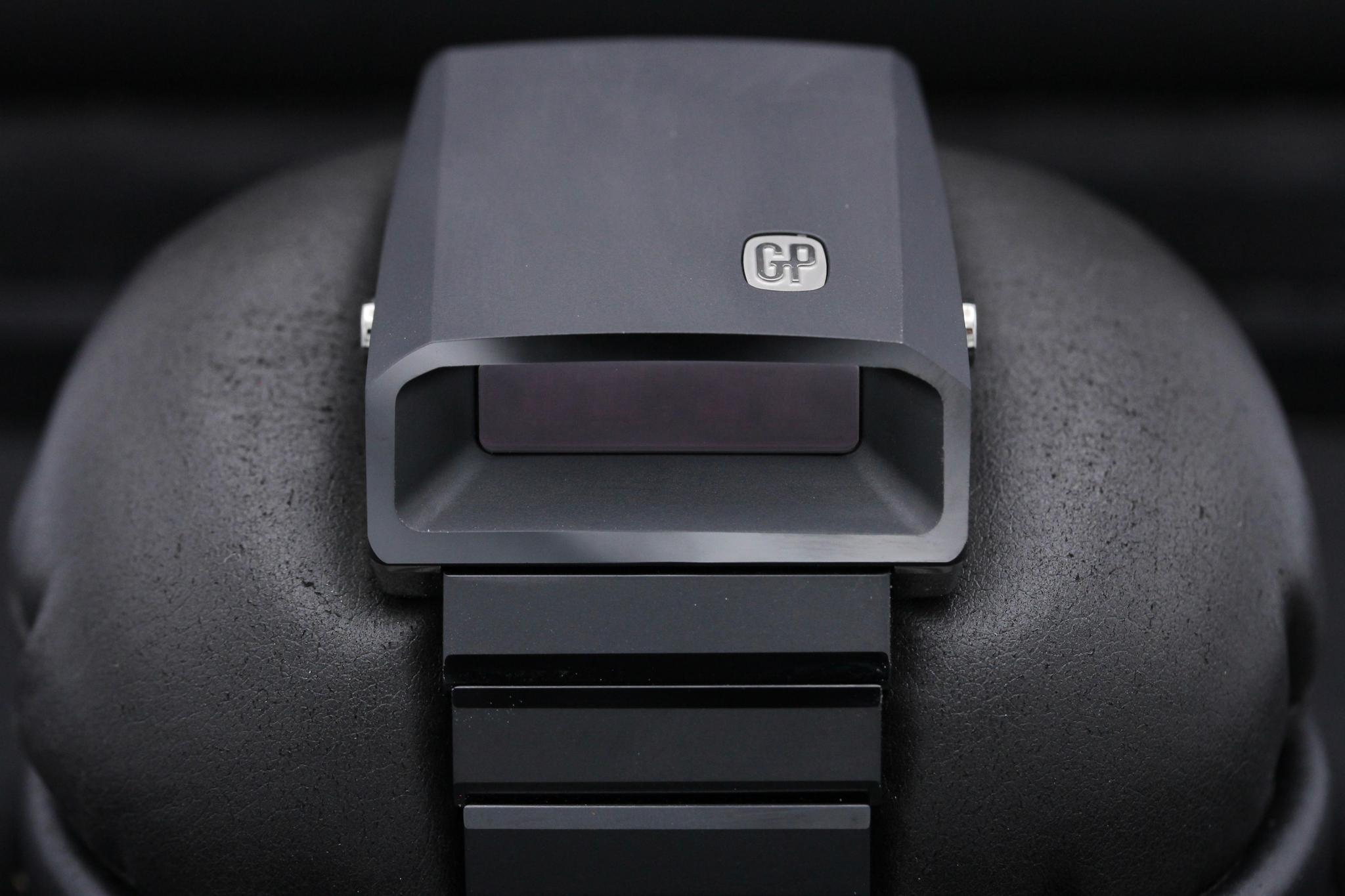 Watch Image 1