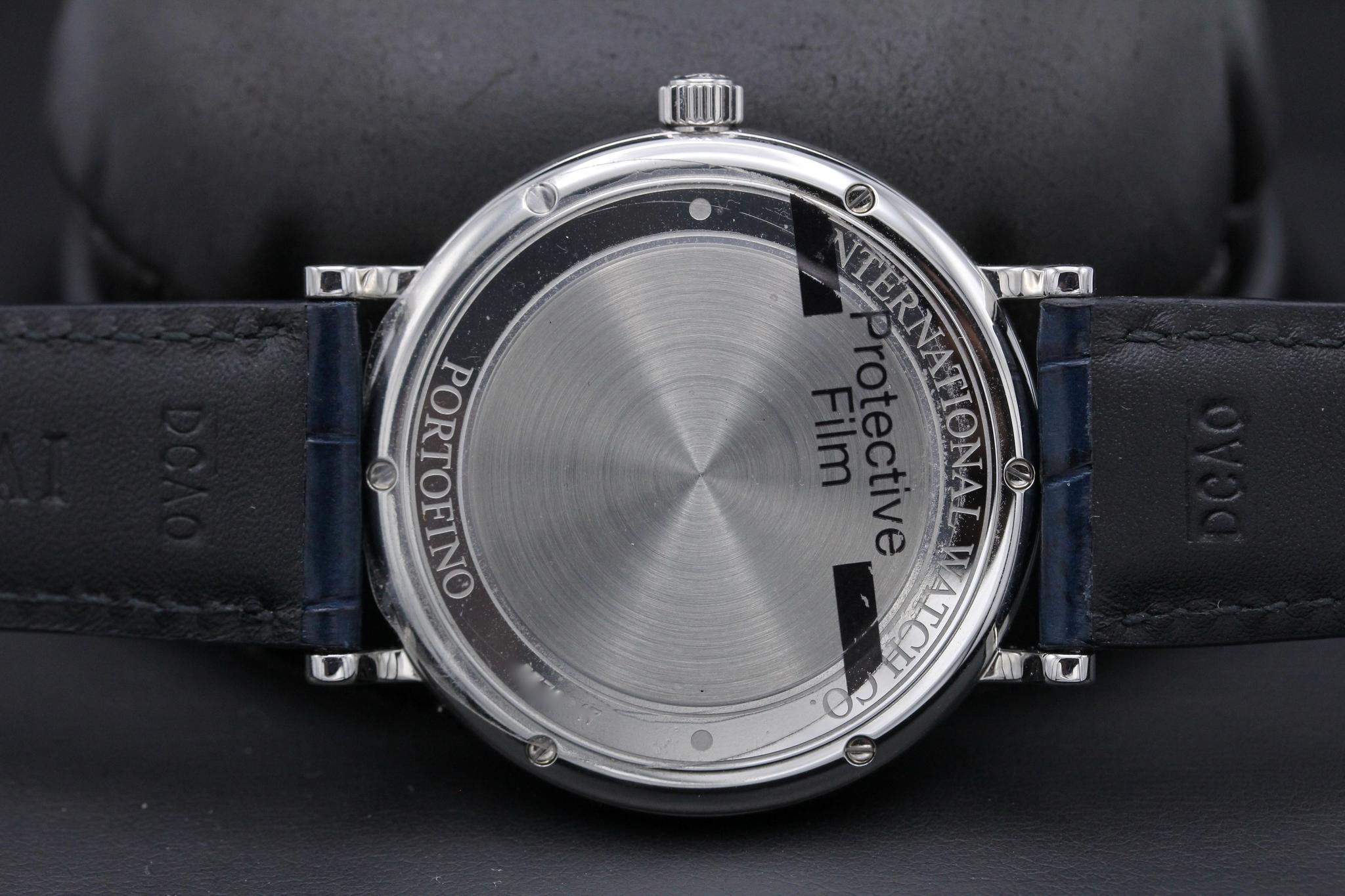 Watch Image 7