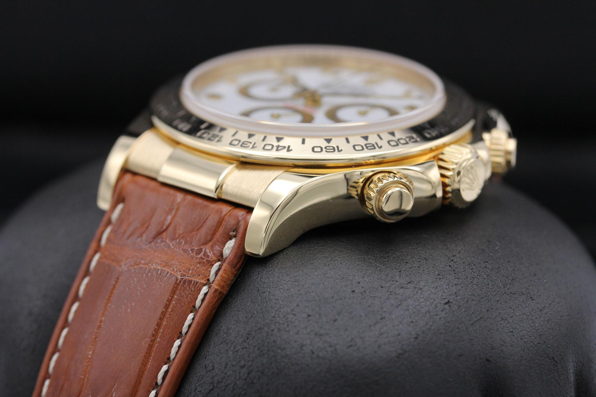 Watch Image 2