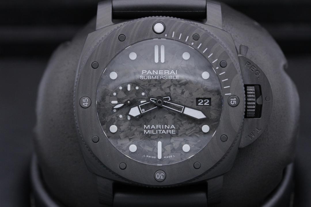 Panerai Submersible Marina Militare Carbotech PAM 979
