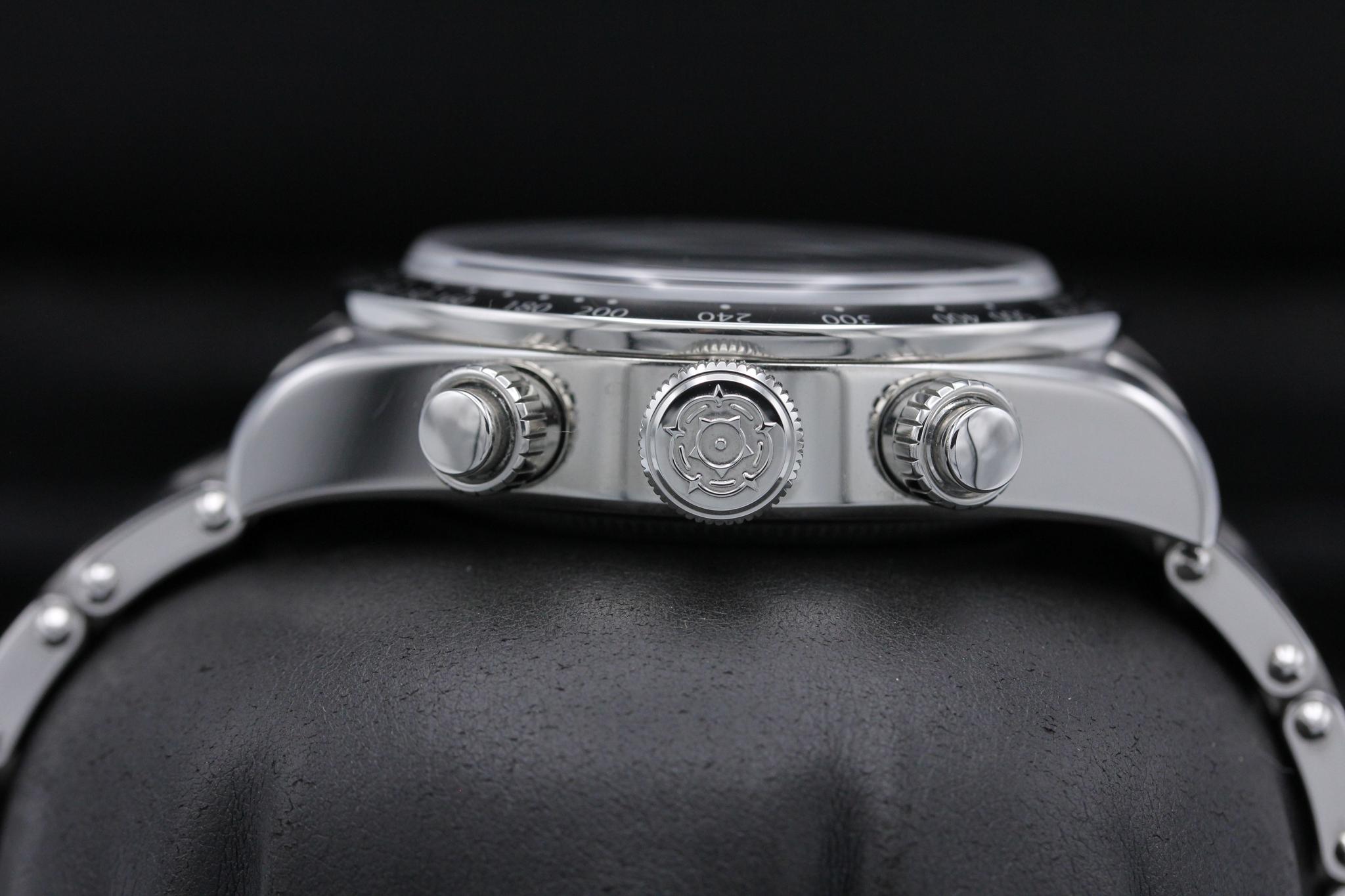 Watch Image 3