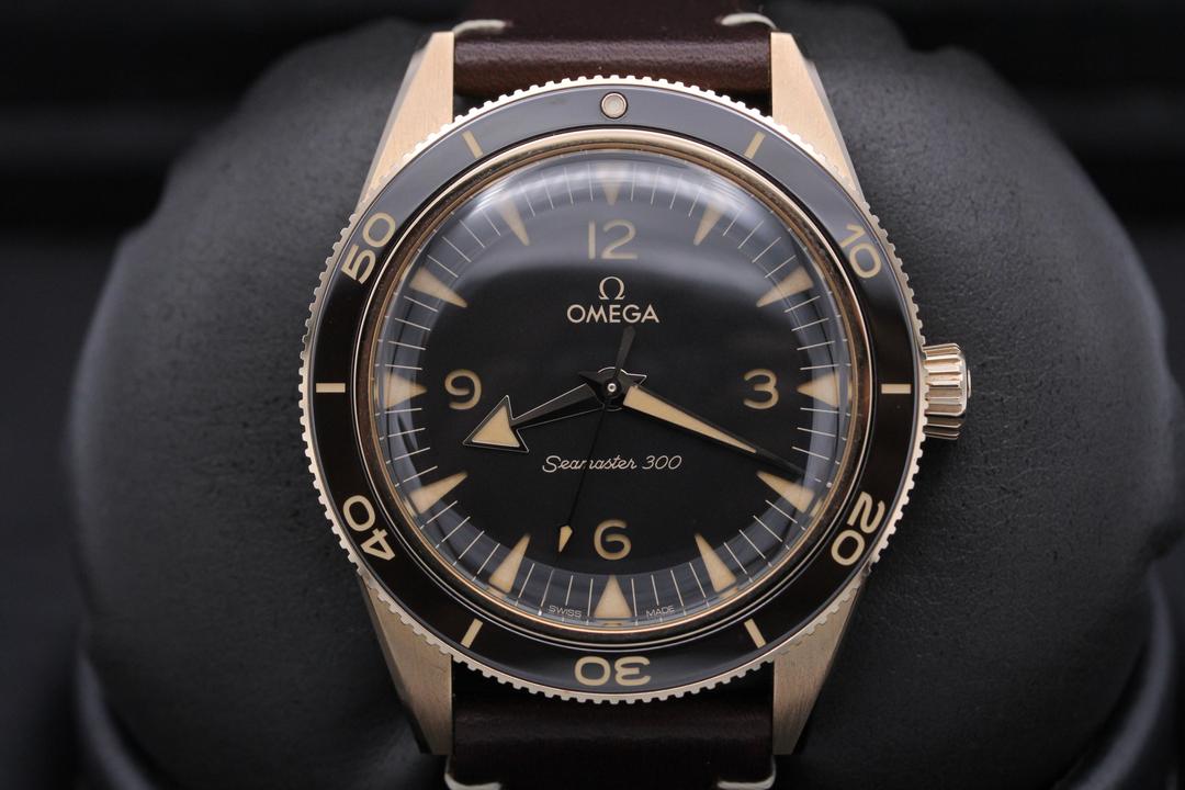 Omega Seamaster 300 234.92.41.21.10.001