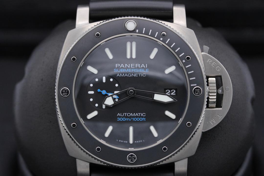 Panerai Submersible Amagnetic Pam 1389