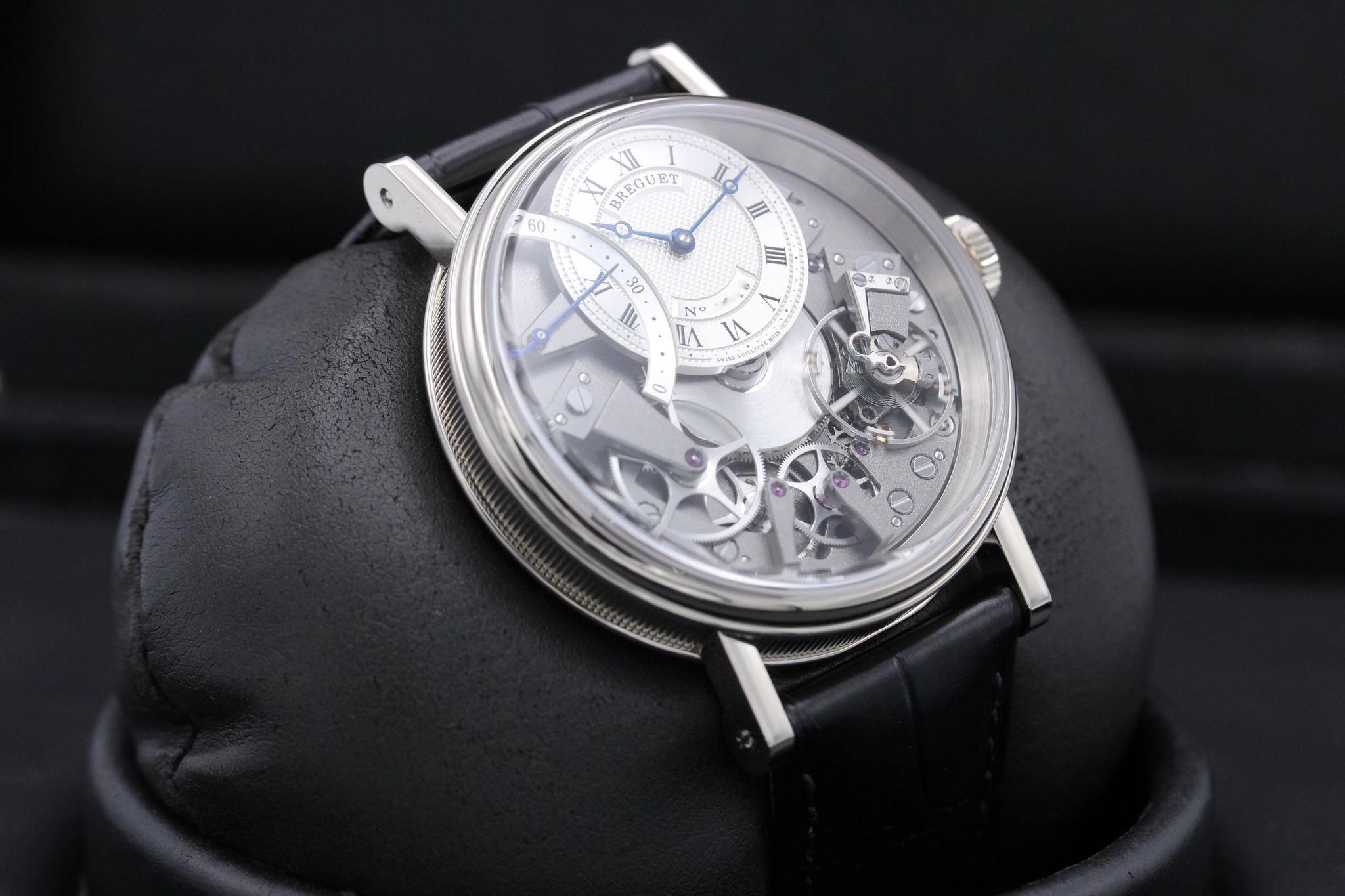 Watch Image 9
