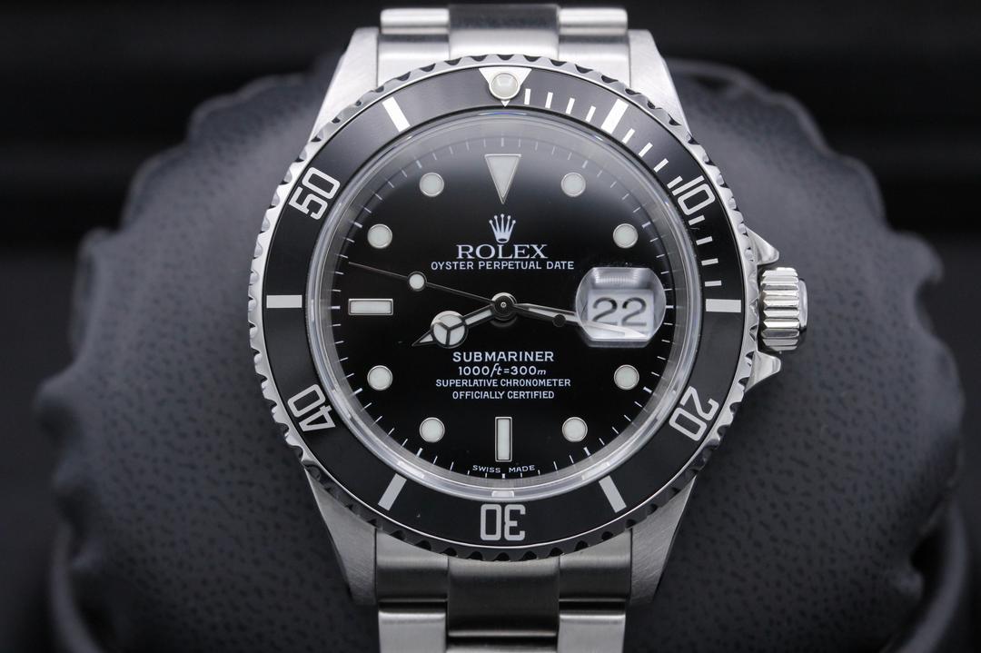 Rolex Submariner Date 16610