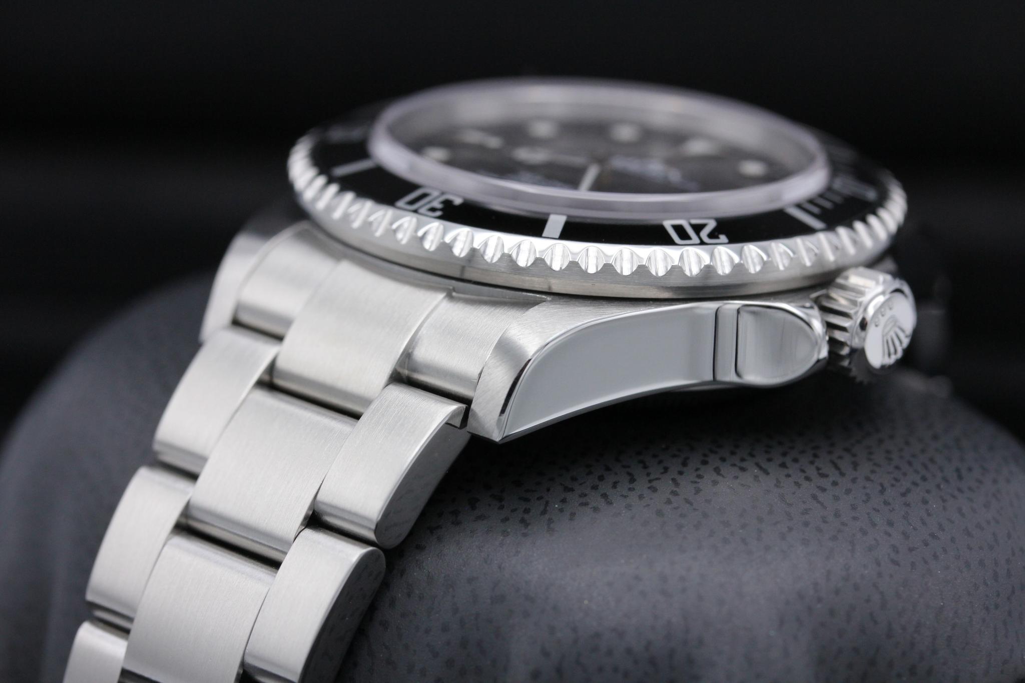 Watch Image 2