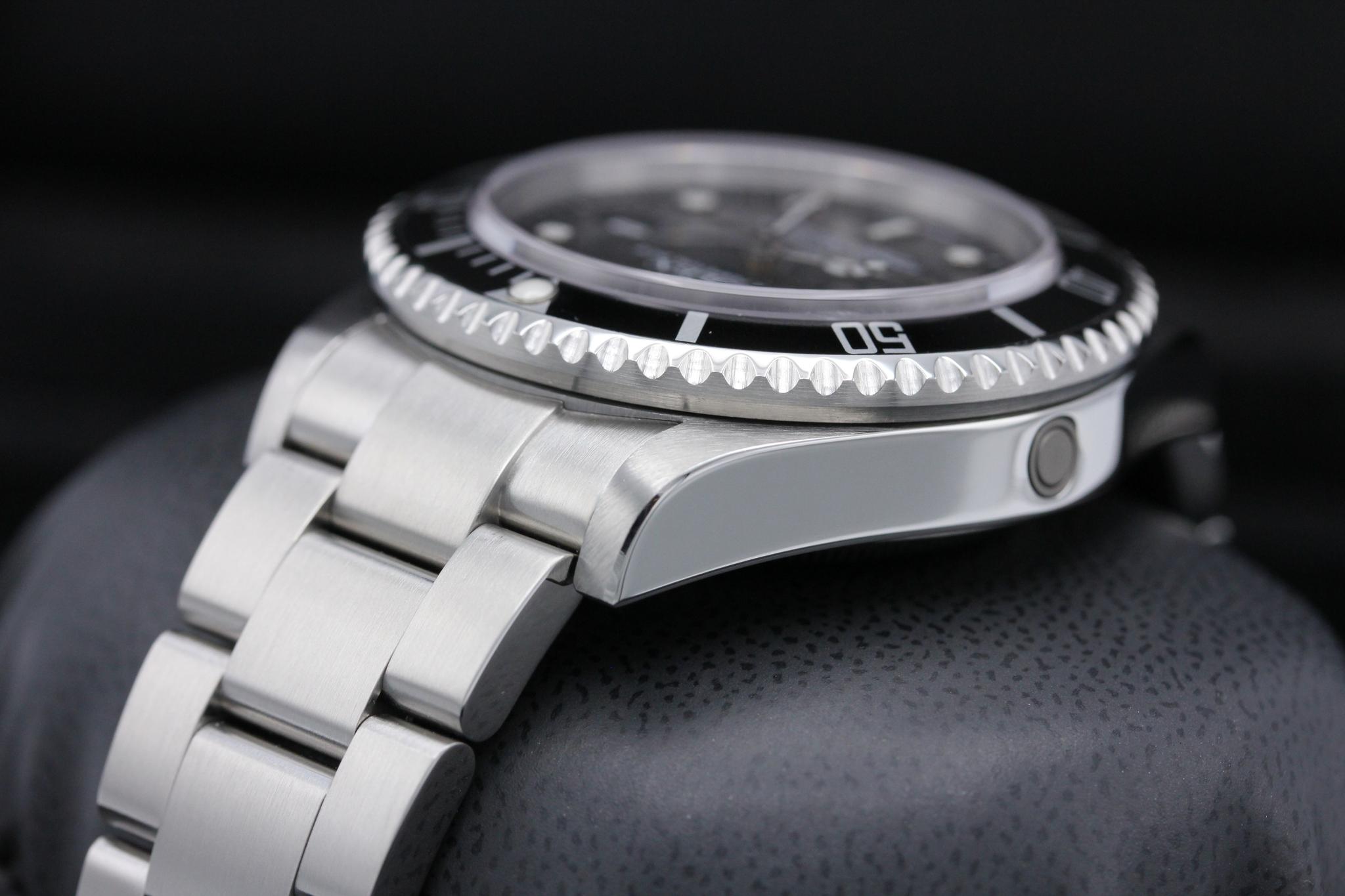 Watch Image 5