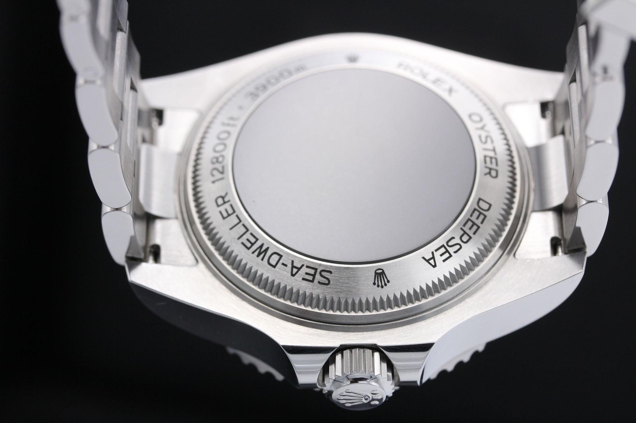 Watch Image 7
