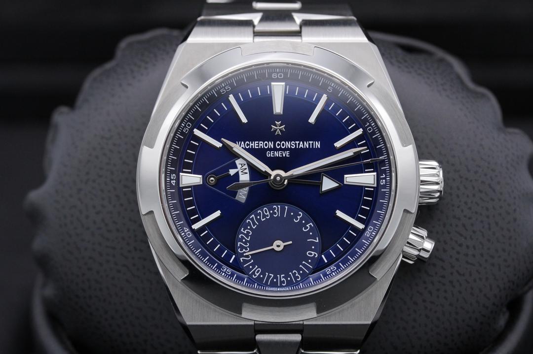 Vacheron Constantin Overseas Dual Time 7900V/110A-B333