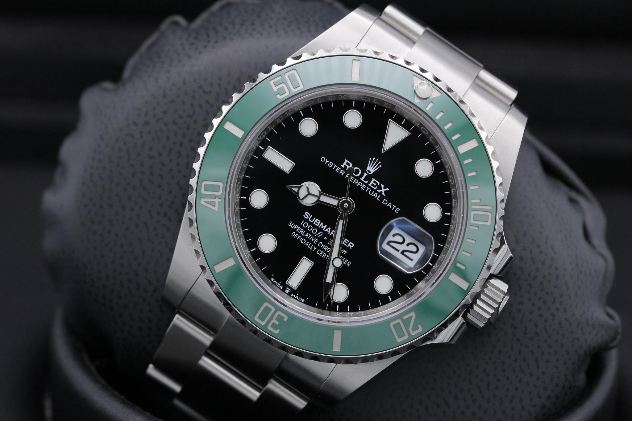 Watch Image 10