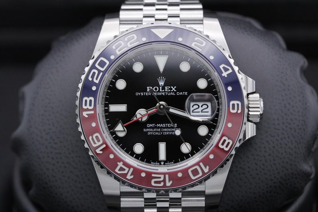Rolex Gmt Master II "Pepsi" 126710BLRO