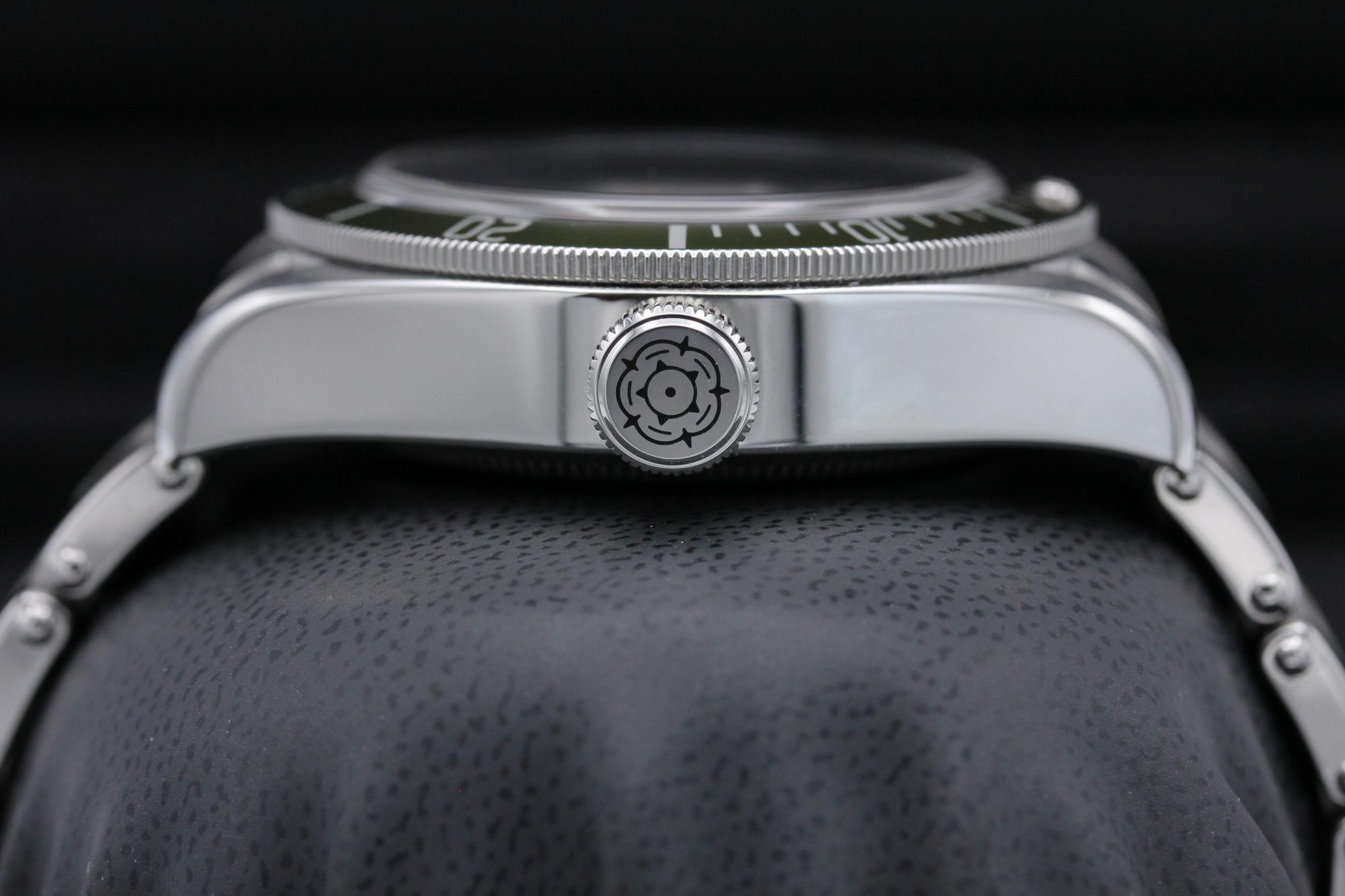 Watch Image 3