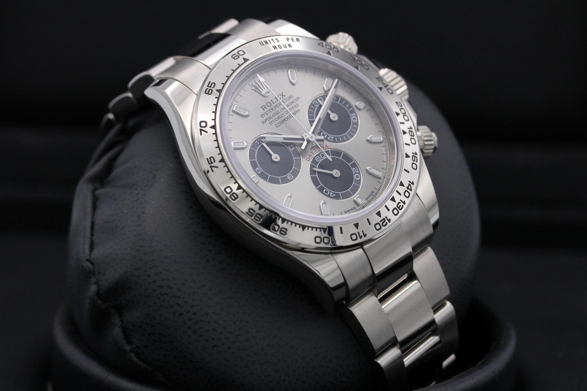 Watch Image 10