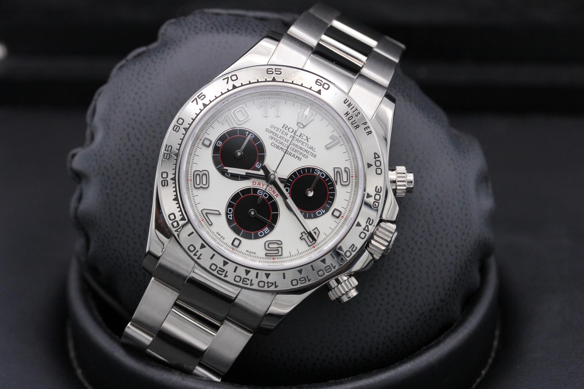 Watch Image 10